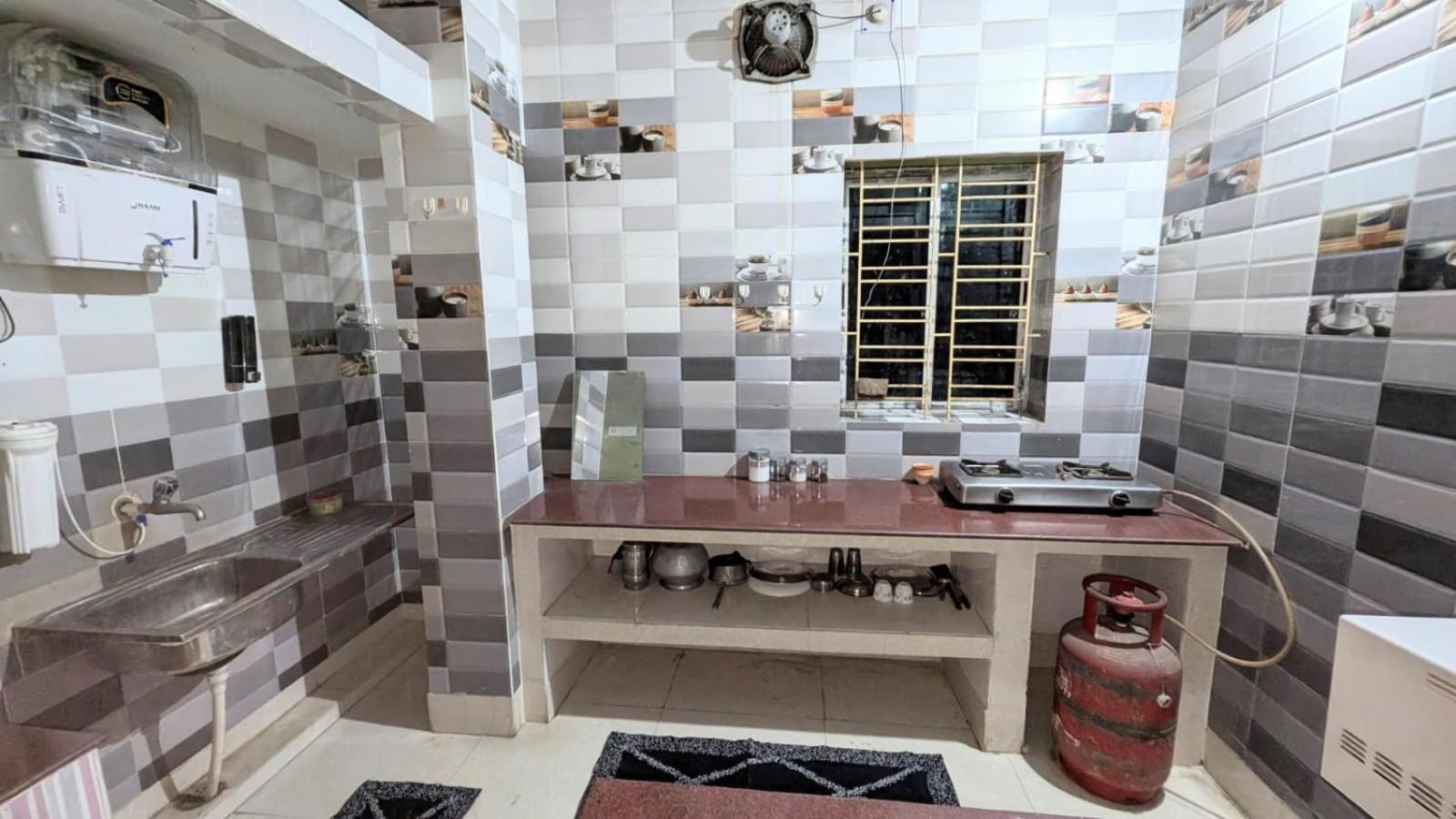 Veda Home'S Агартала Екстериор снимка